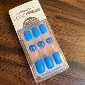 New Dashing Diva MagicPress Press On Nail Kit - Med. Squoval - Bad & Blue-gie